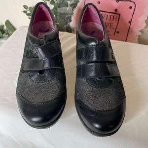 Helle Comfort Wellness Sneakers Sz. 6.5